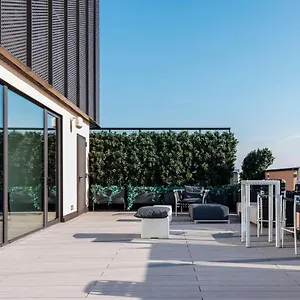 Easyhomes-central Tower Apartment